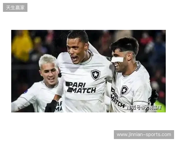 记者：武汉三镇提出租借巴西边锋卡洛斯·阿尔贝托，附带买断条款