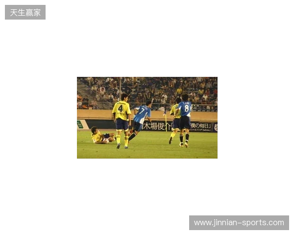 开门红!大连鲲城2-1击败苏州东吴 38岁穆谢奎破门双方各轰世界波 开门红!大连鲲城2-1击败苏州东吴 38岁穆谢奎破门双方各轰世界波