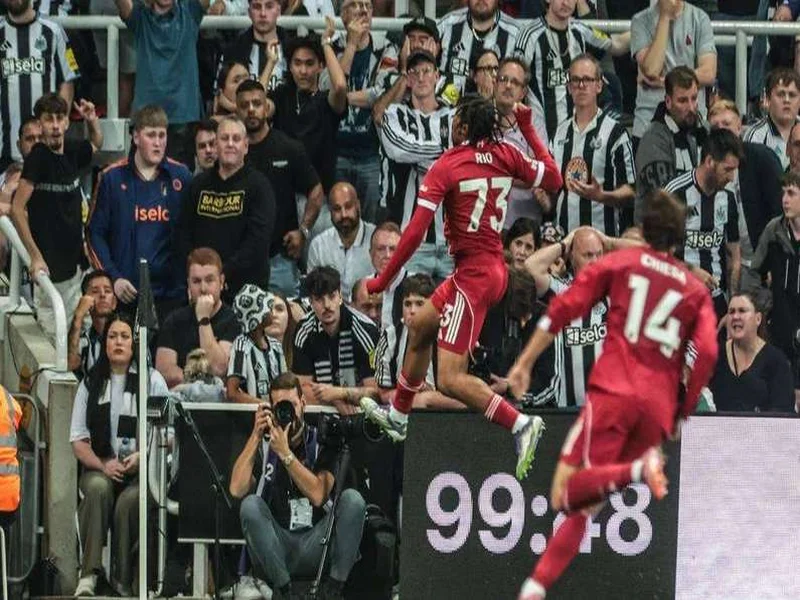 英超赛季五快球:埃基蒂克居首,佳夫、福登、姆伯莫在列